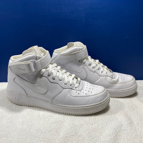 Nike Air Force 1s Men’s Sz 10.5 Nike Air Force 1s Men’s Sz 10.5